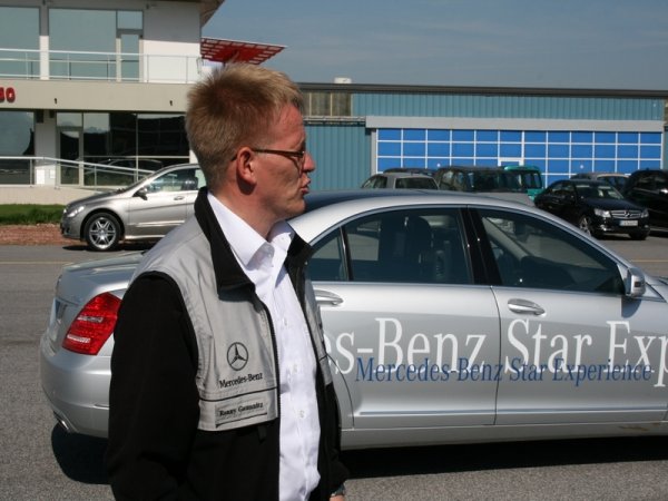 "ОЧАРОВАНИЕ БЕЗ КРАЙ" - ексклузивното роудшоу Mercedes-Benz Star Experience